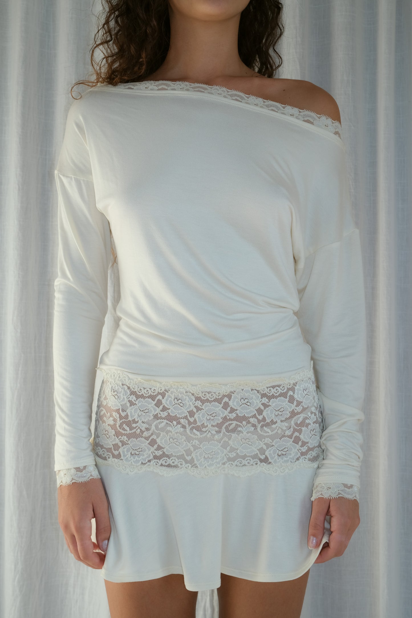 'Emma' Vestido Manga larga