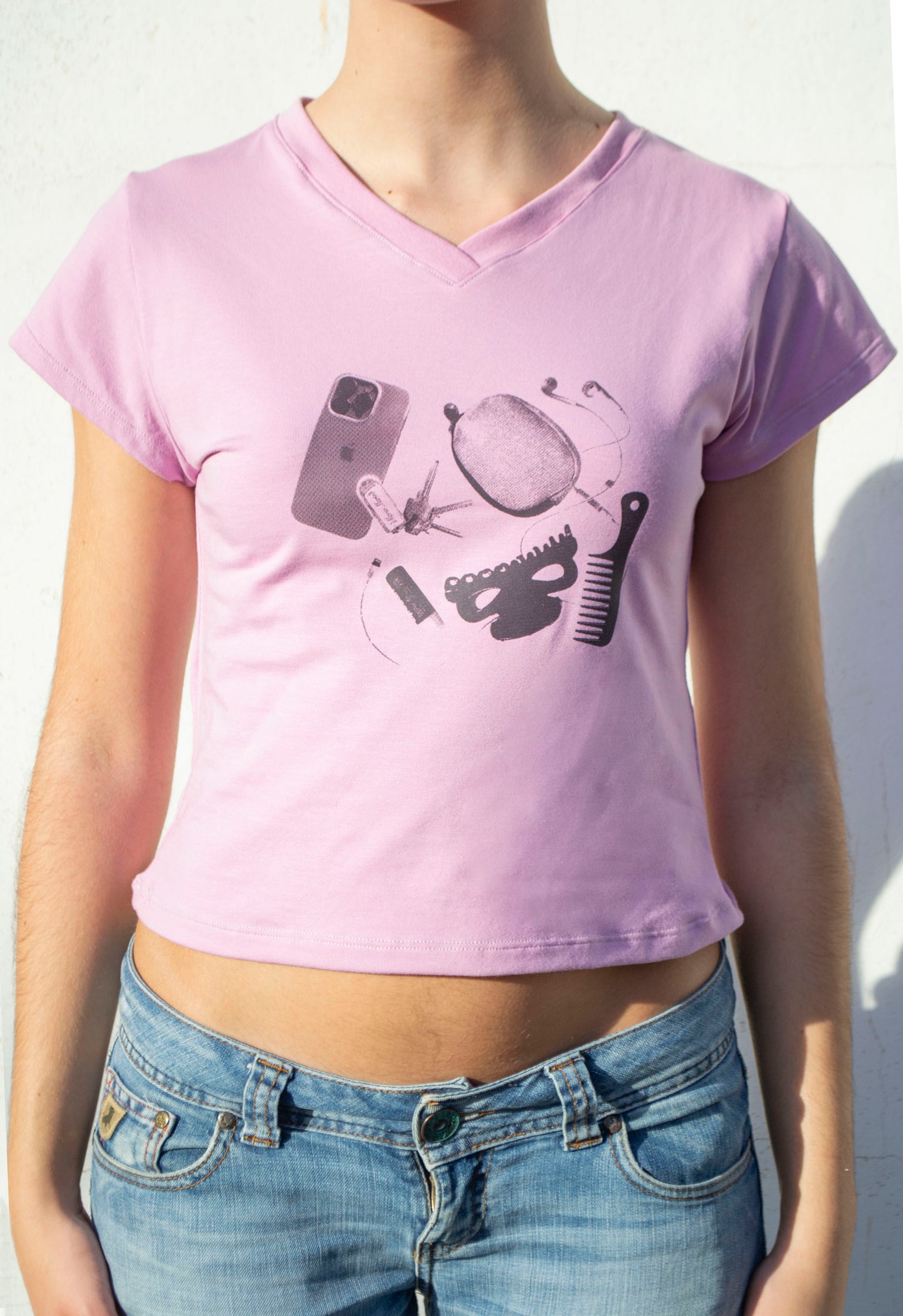 'What's in my bag' Baby Tee Rosa