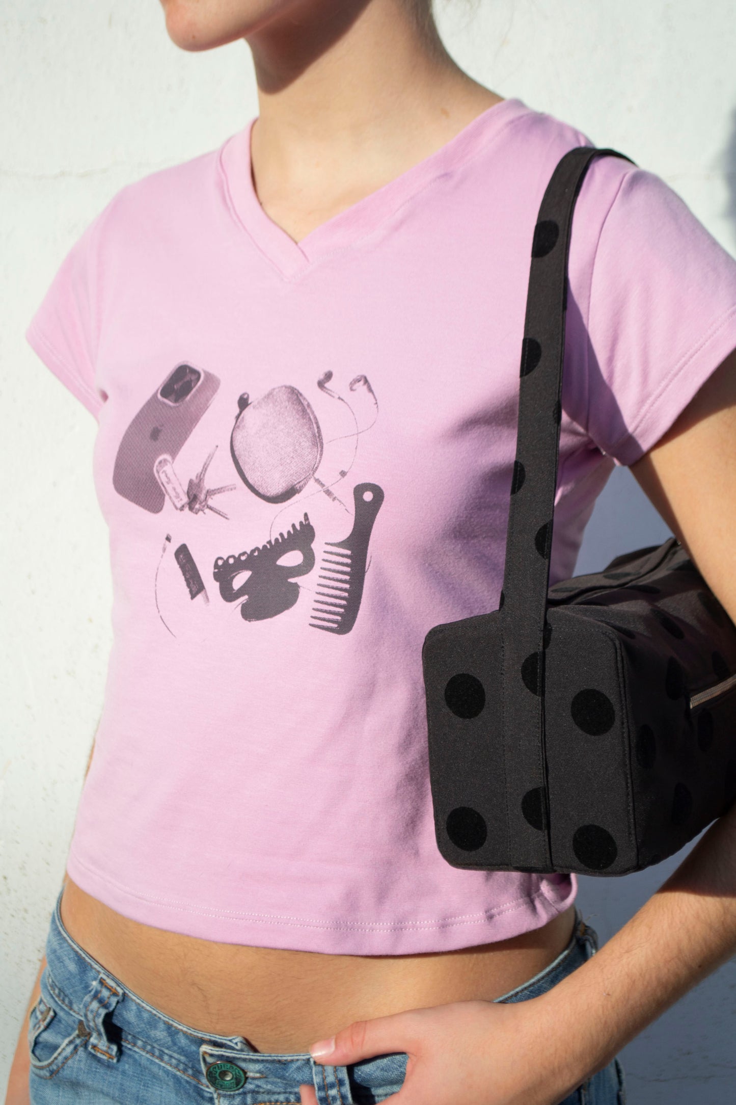 'What's in my bag' Baby Tee Rosa