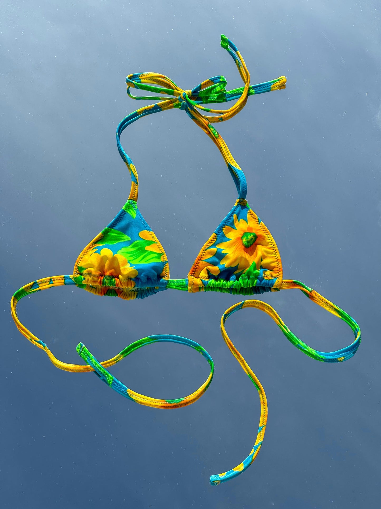 "Girasoles" Triangle bikini top